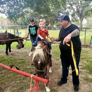 Meet your Posher, Matthew